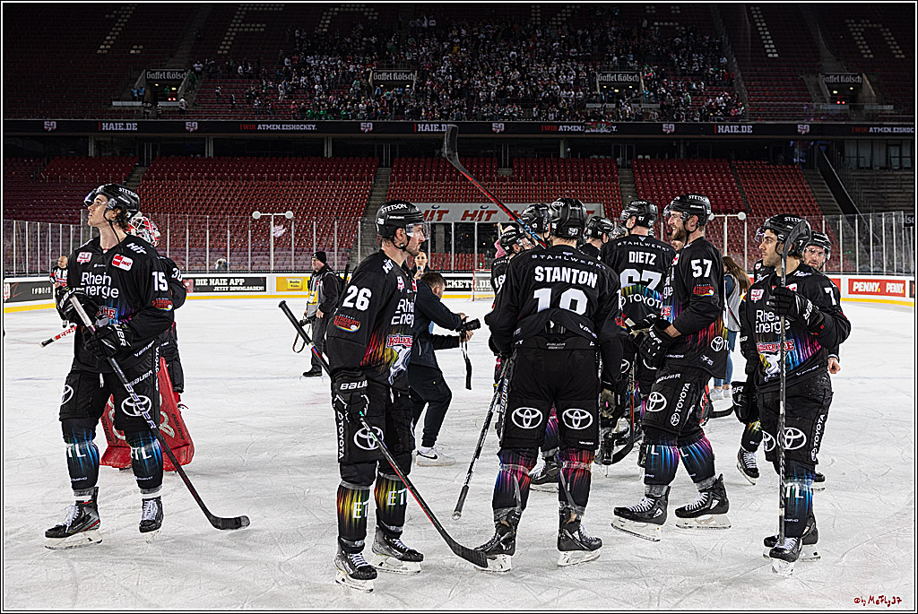 PENNY DEL;  Koelner Haie - Augsburger Panther; Koeln, 08.01.2023